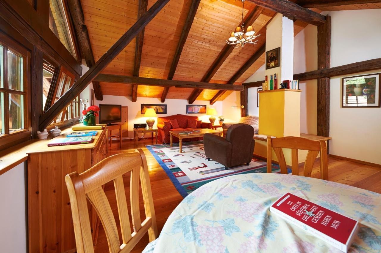 Ferienapartments Gutshof Brandis Лана Экстерьер фото